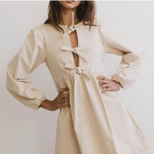 Bohme Cream Long Sleeve Bow Dress size xs